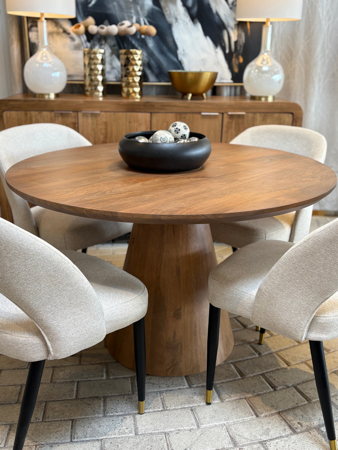 Essence 47” Round Dining Table
