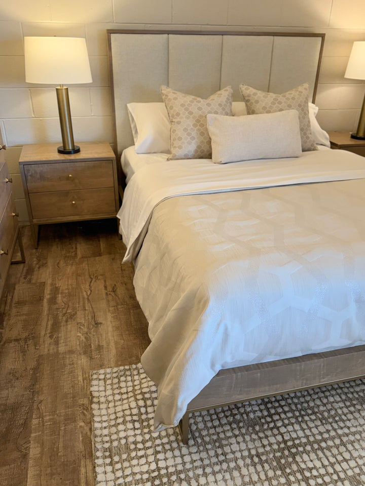 Cosmopolitan Bedroom Collection