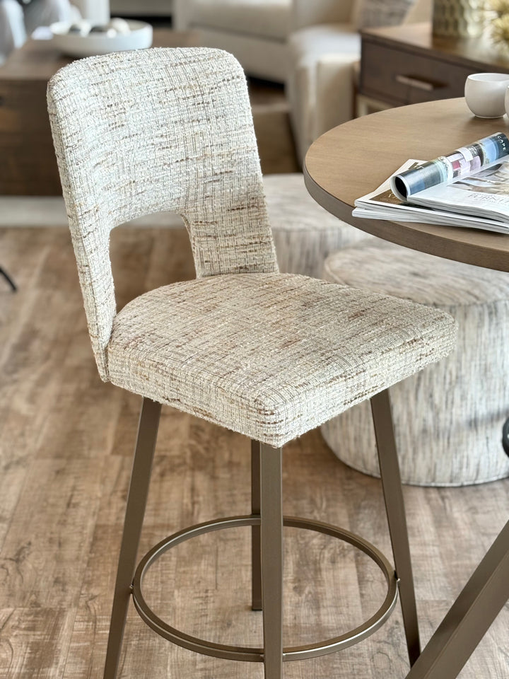 Elise Stool