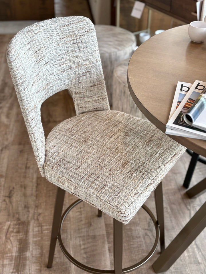 Elise Stool
