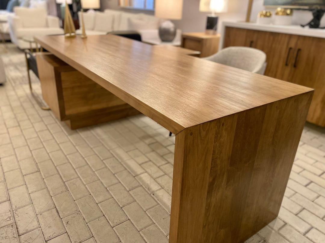 The Kace Desk With Return