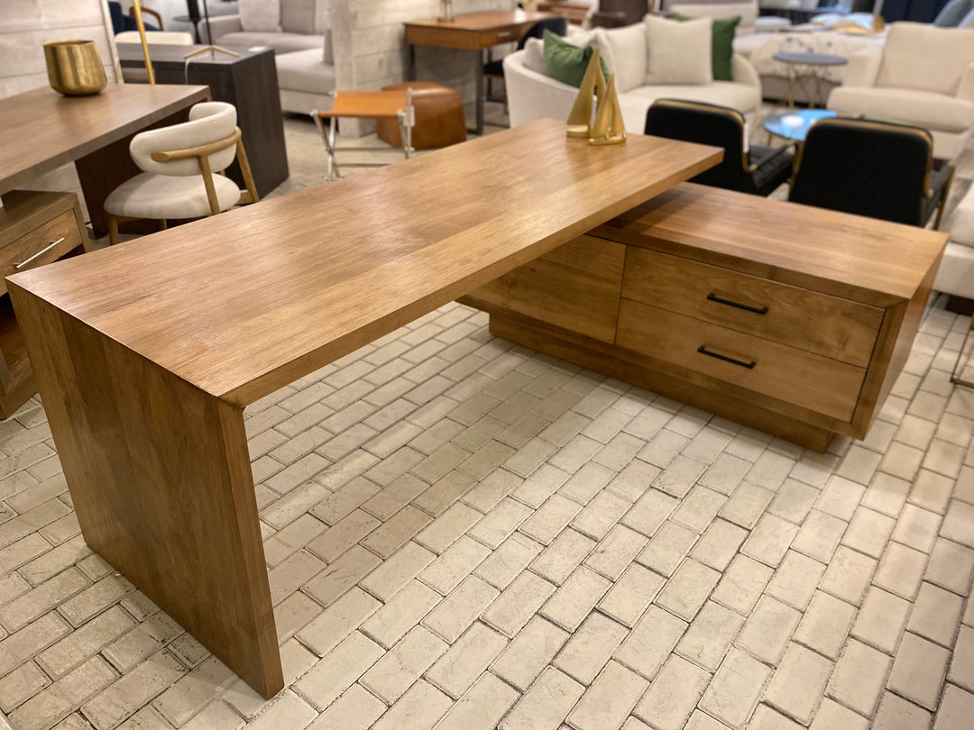 The Kace Desk With Return