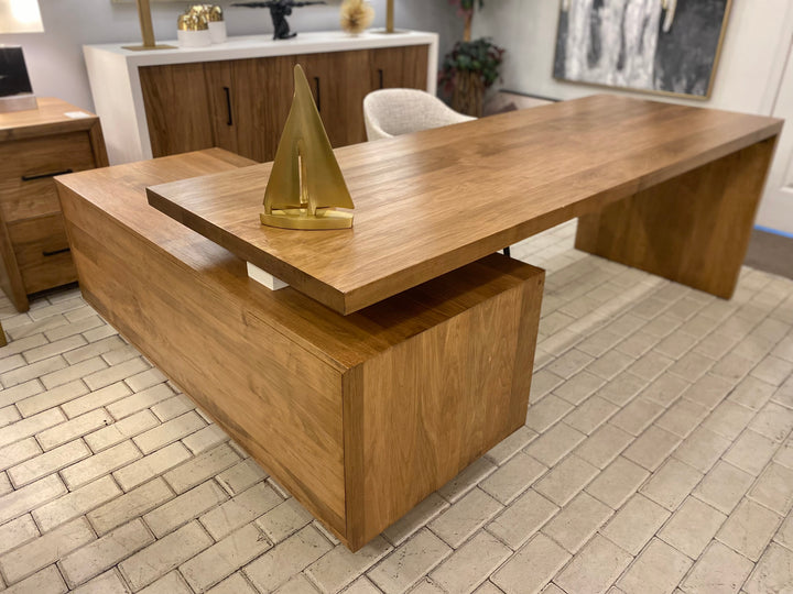 The Kace Desk With Return