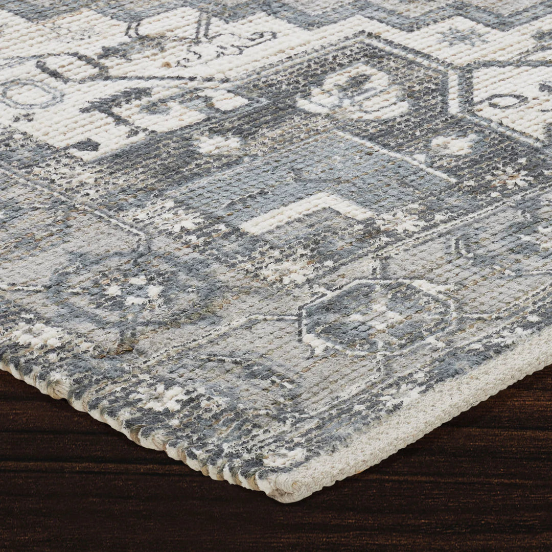 Lola Area Rug