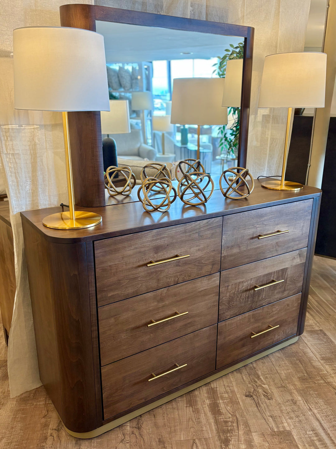 Unity Dresser